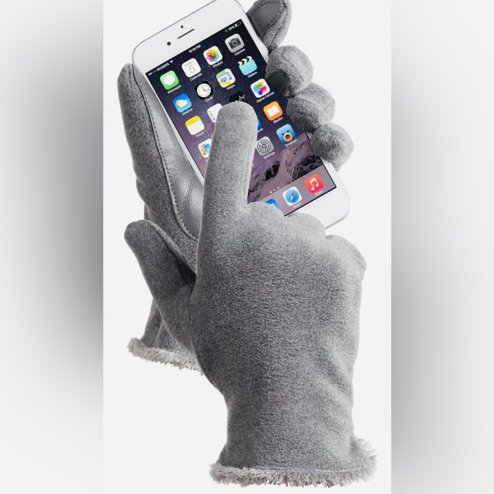 ISOTONER Gloves SmartDRI tech NWT